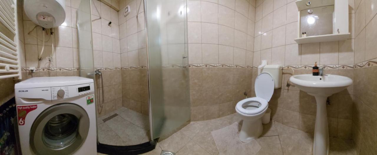 Boulevard Mitrovica Luaran gambar